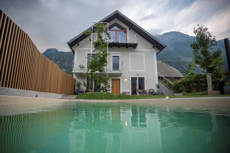 emerald valley apartments